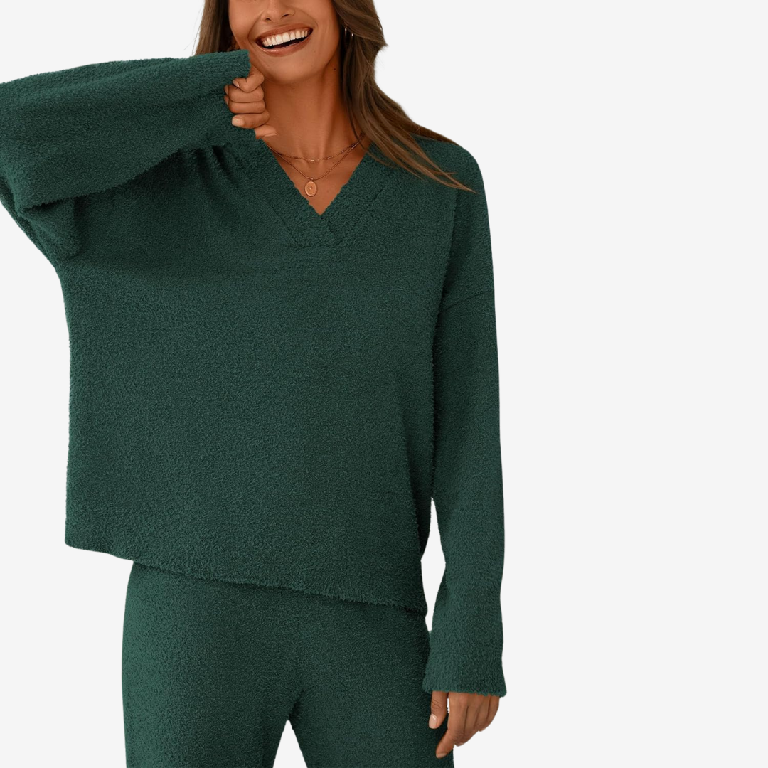 The CozyFuzzy™ Winter Pijama Set